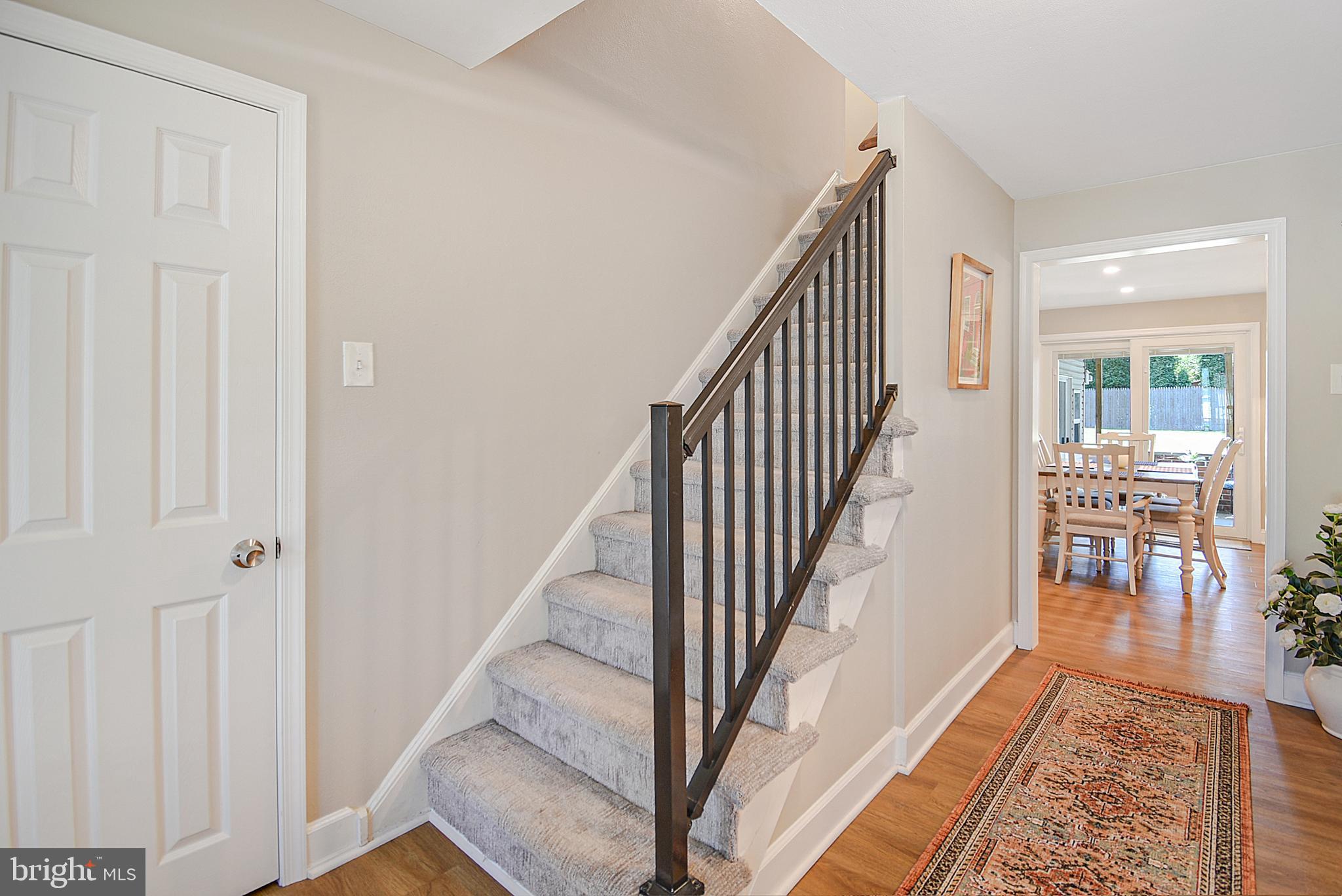22 Sandown Road Norristown, PA 19403 - Photo 3 of 42 Foyer