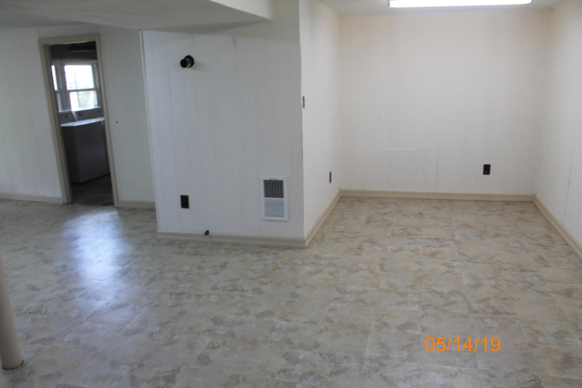 745 Kenyon Road Vinton, VA 24179 - Photo 41 of 52 IMG_6591 dated