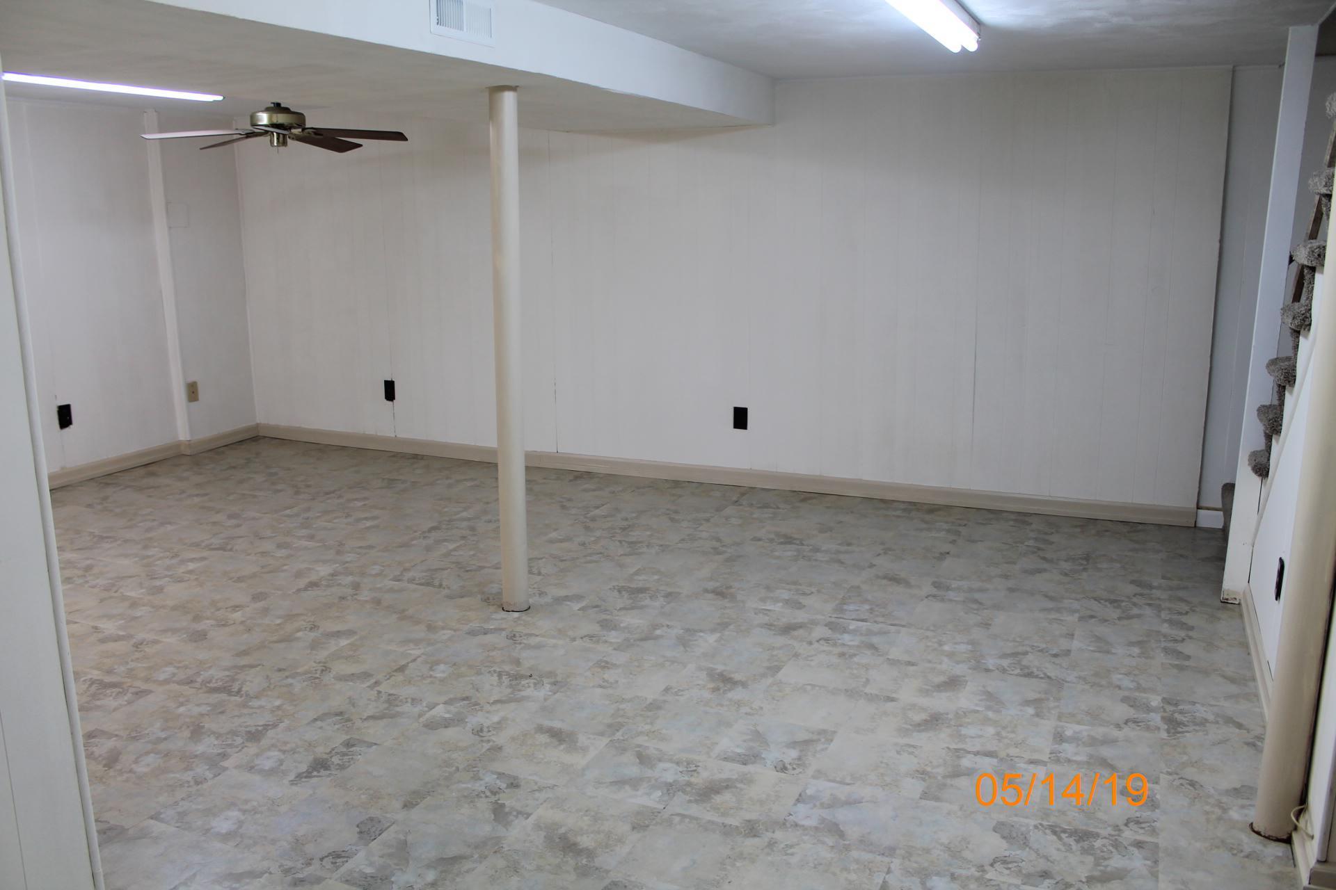 745 Kenyon Road Vinton, VA 24179 - Photo 43 of 52 a view of a bathroom