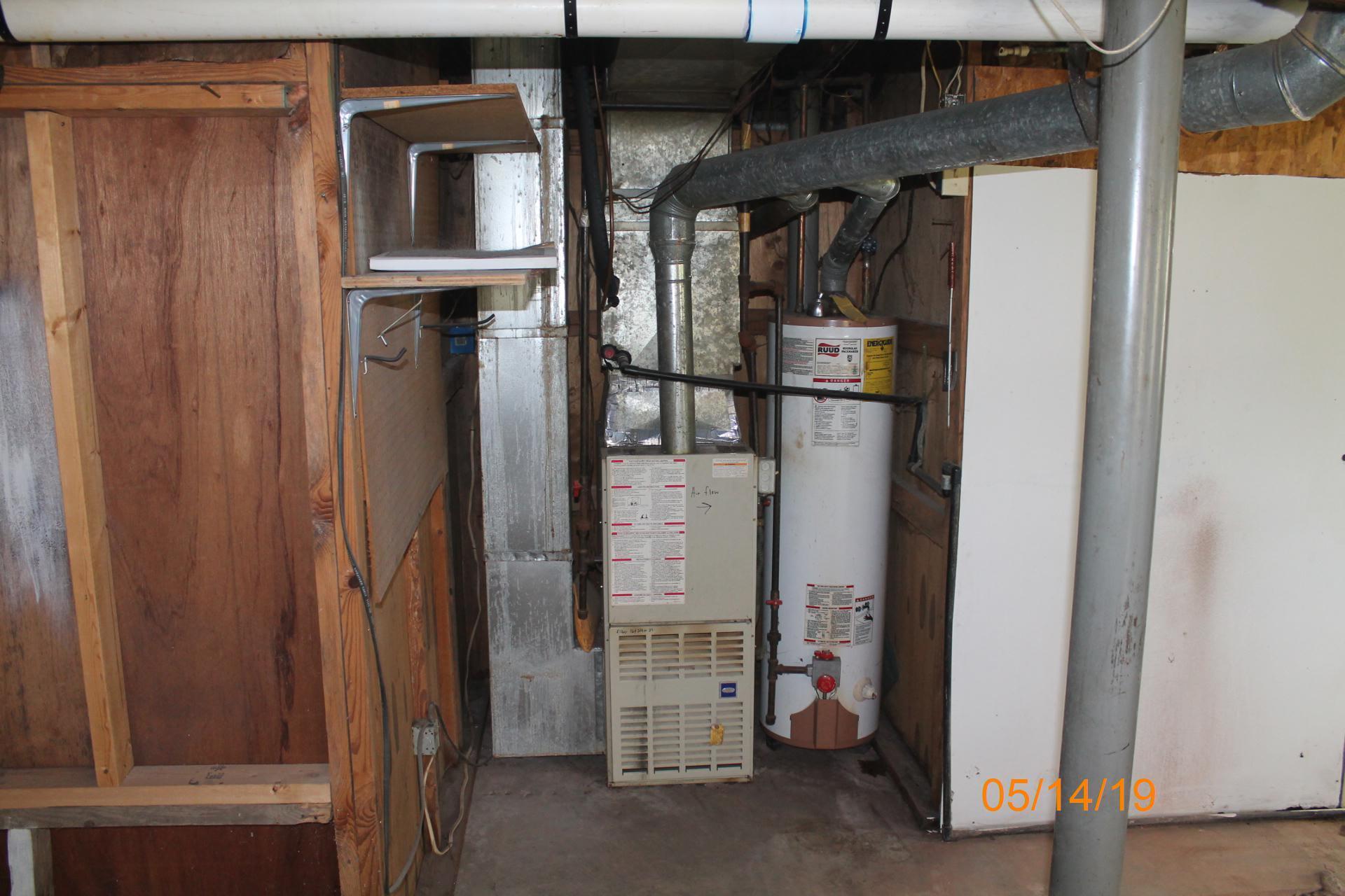 745 Kenyon Road Vinton, VA 24179 - Photo 46 of 52 a view of water heater room