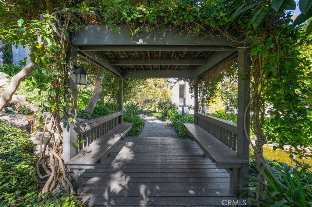 3604 West Estates Lane, Unit 117 Rolling Hills Estates, CA 90274 - Photo 21 of 36 a view of patio with wooden floor