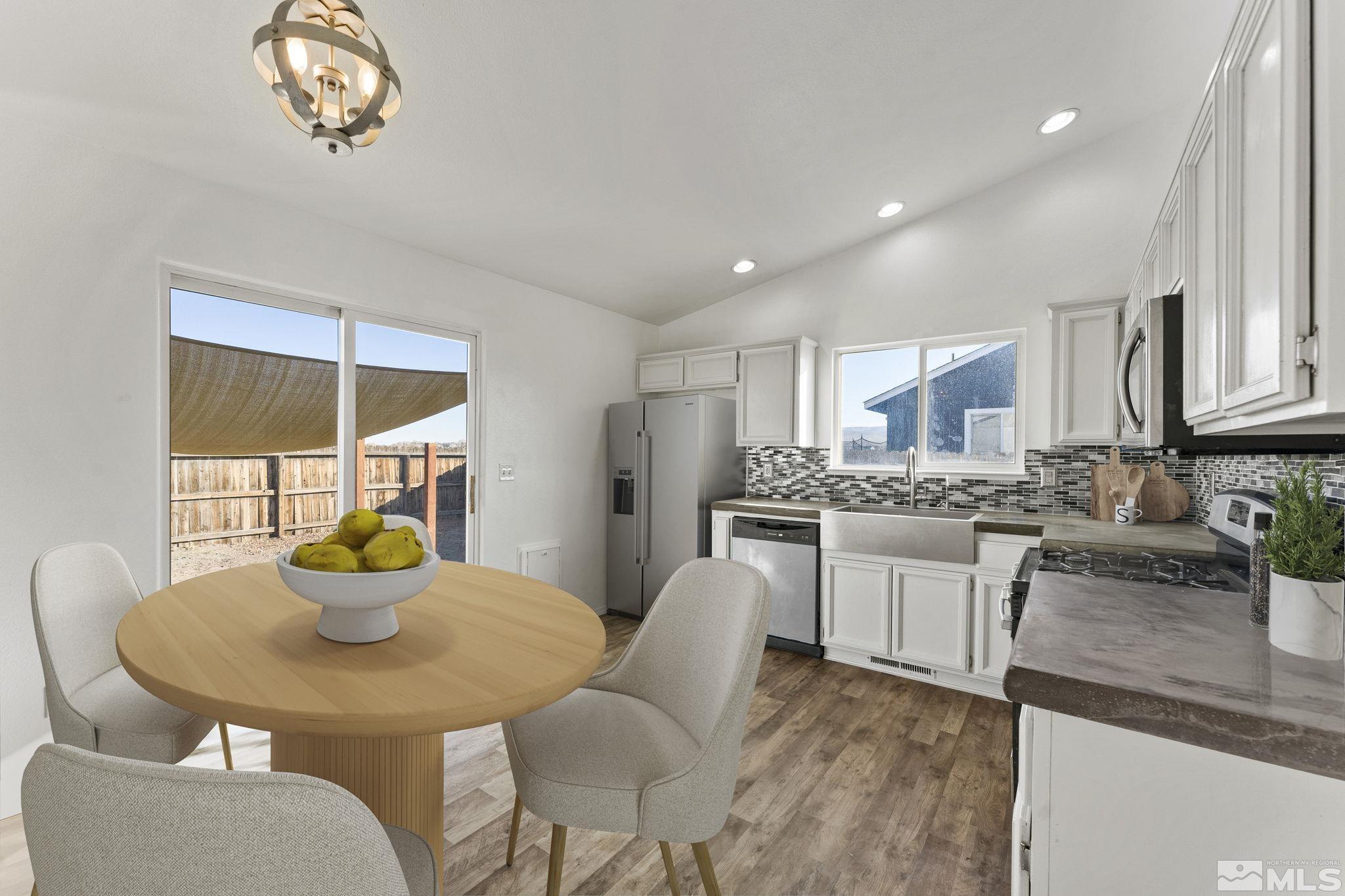 518 St Louis Road Fernley, NV 89408 - Photo 8 of 38 Photo 8