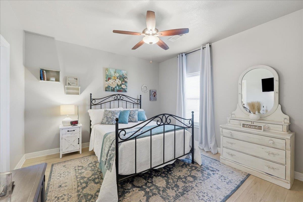 1615 Quail Run Beaumont, TX 77705 - Photo 32 of 49