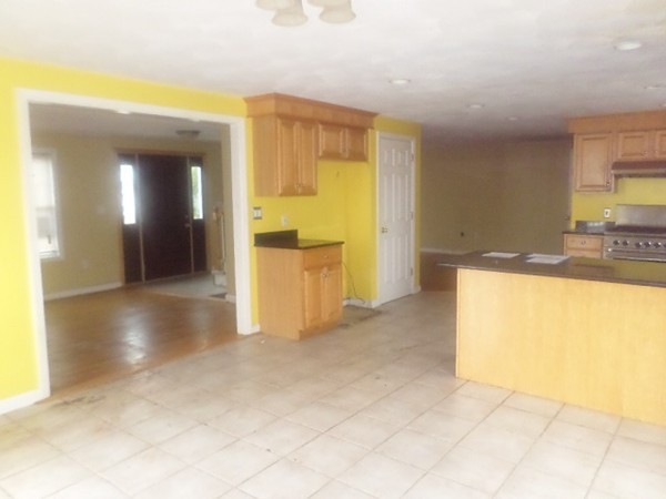 98 Derry Road Methuen, MA 01844 - Photo 24 of 30 Gallery Image 24