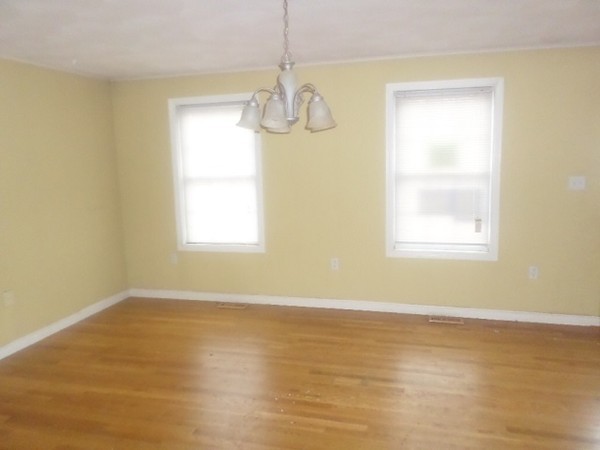 98 Derry Road Methuen, MA 01844 - Photo 27 of 30 Gallery Image 27