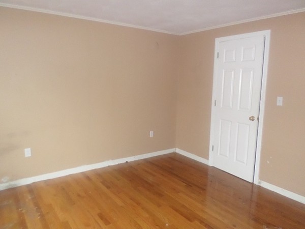 98 Derry Road Methuen, MA 01844 - Photo 8 of 30 Gallery Image 8
