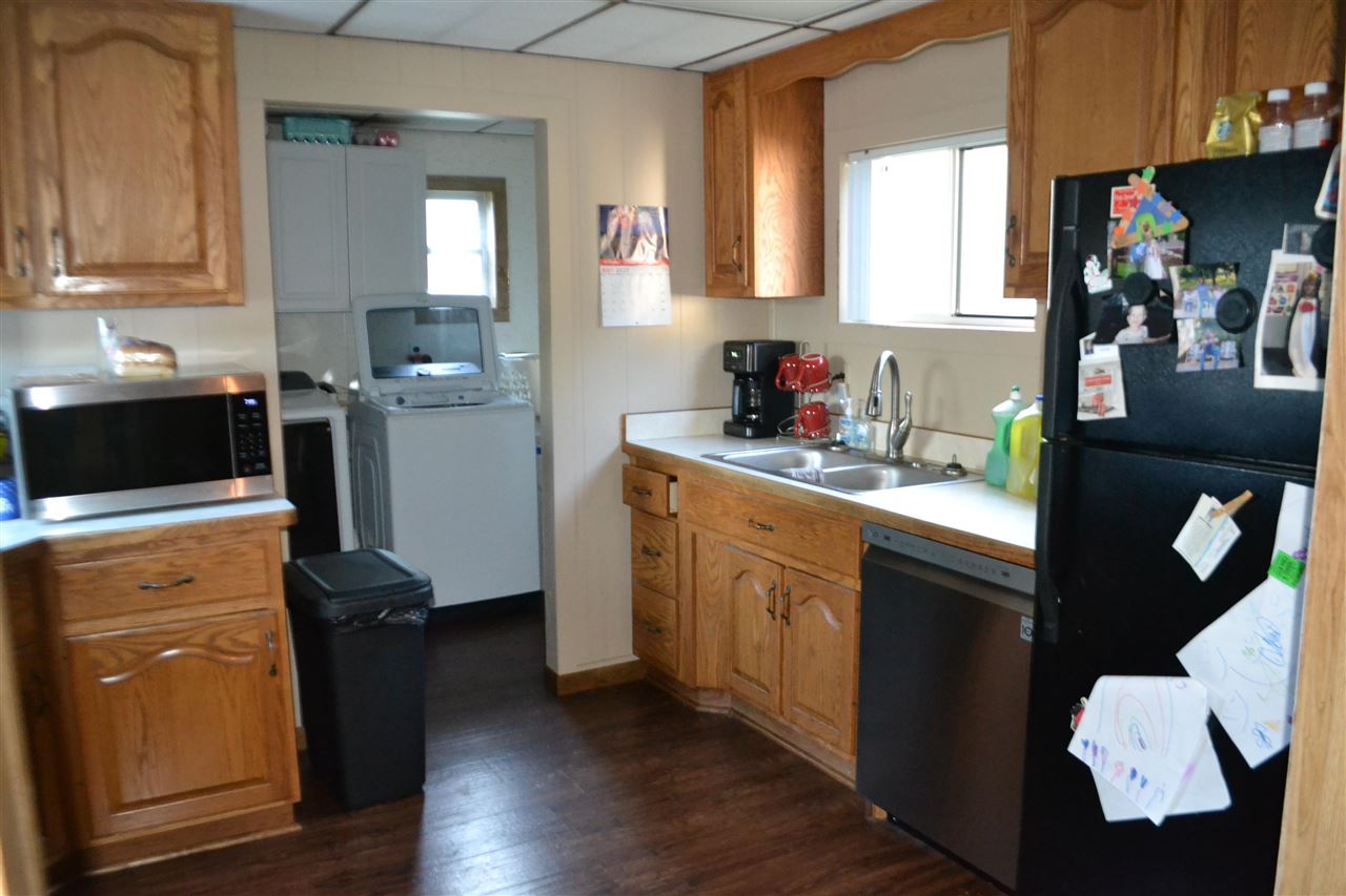 8665 Saunders Road Sterling, MI 48659 - Photo 13 of 45