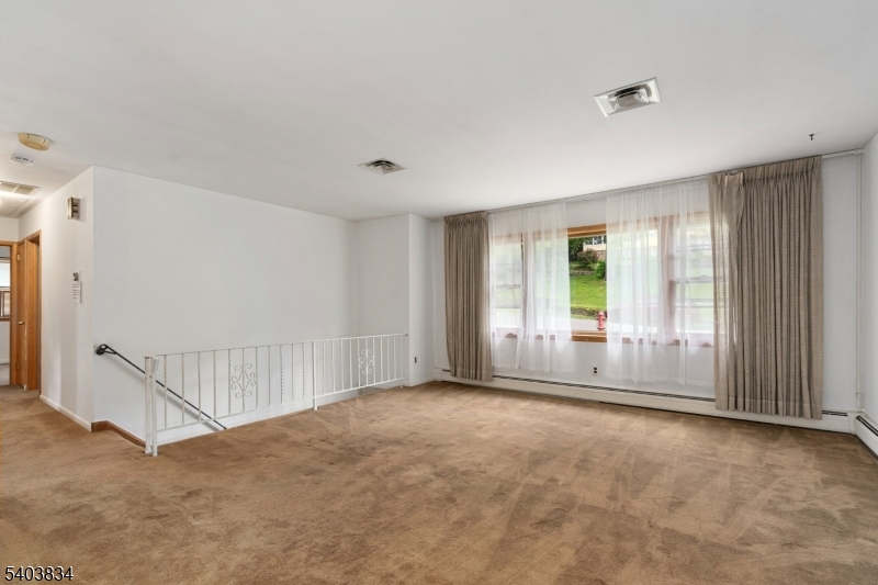 140 Springbrook Trail Sparta, NJ 07871 - Photo 11 of 18