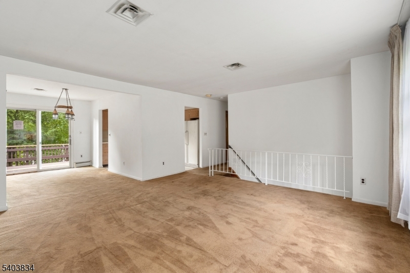 140 Springbrook Trail Sparta, NJ 07871 - Photo 9 of 18