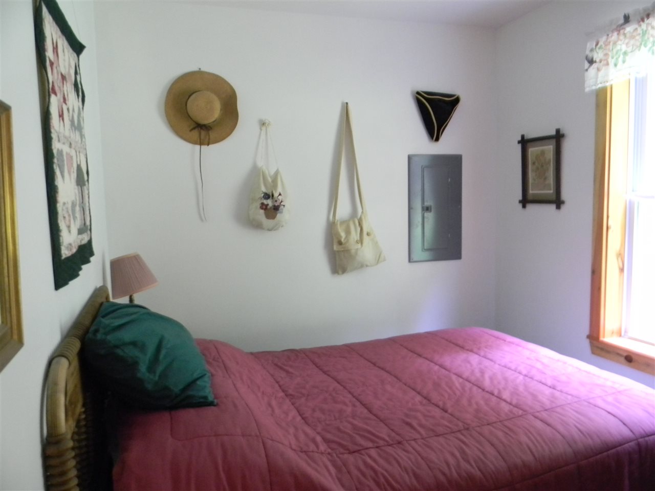 1262 South Hemlock Road Charlestown, NH 03603 - Photo 14 of 22 Gallery Image 14