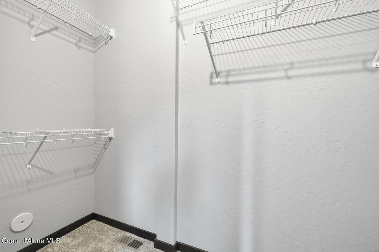8429 North Snowflake Lane Hayden, ID 83835 - Photo 17 of 50 Closet