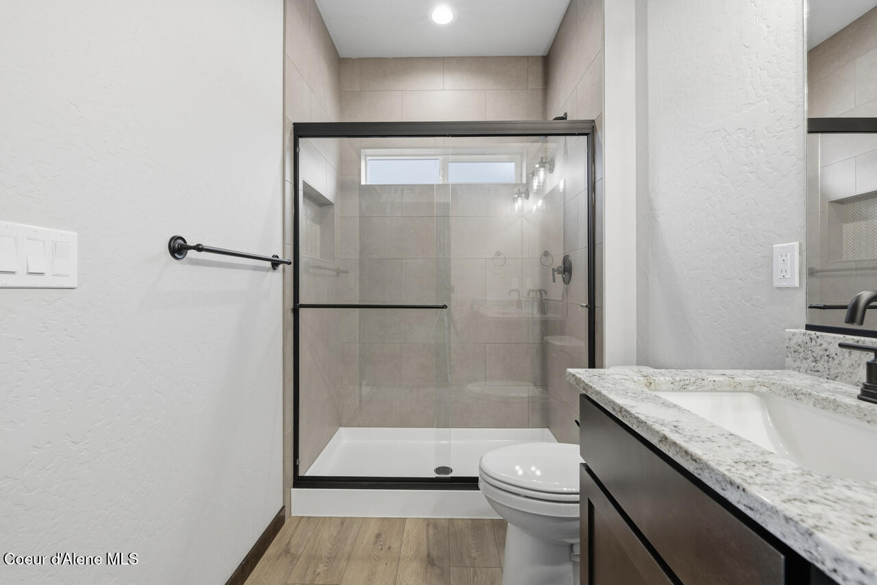 8429 North Snowflake Lane Hayden, ID 83835 - Photo 20 of 50 Full Bathroom