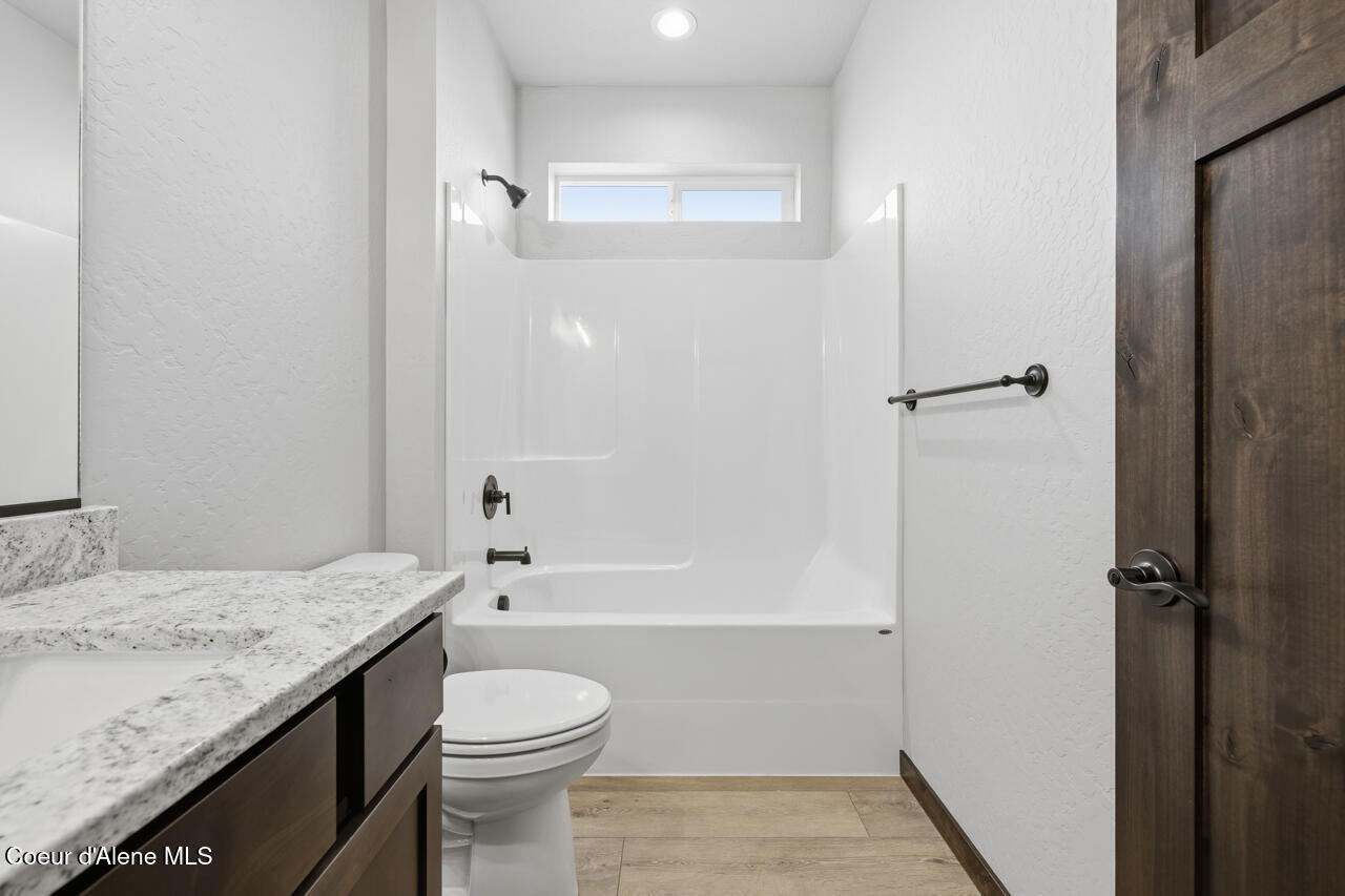 8429 North Snowflake Lane Hayden, ID 83835 - Photo 25 of 50 Full Bath