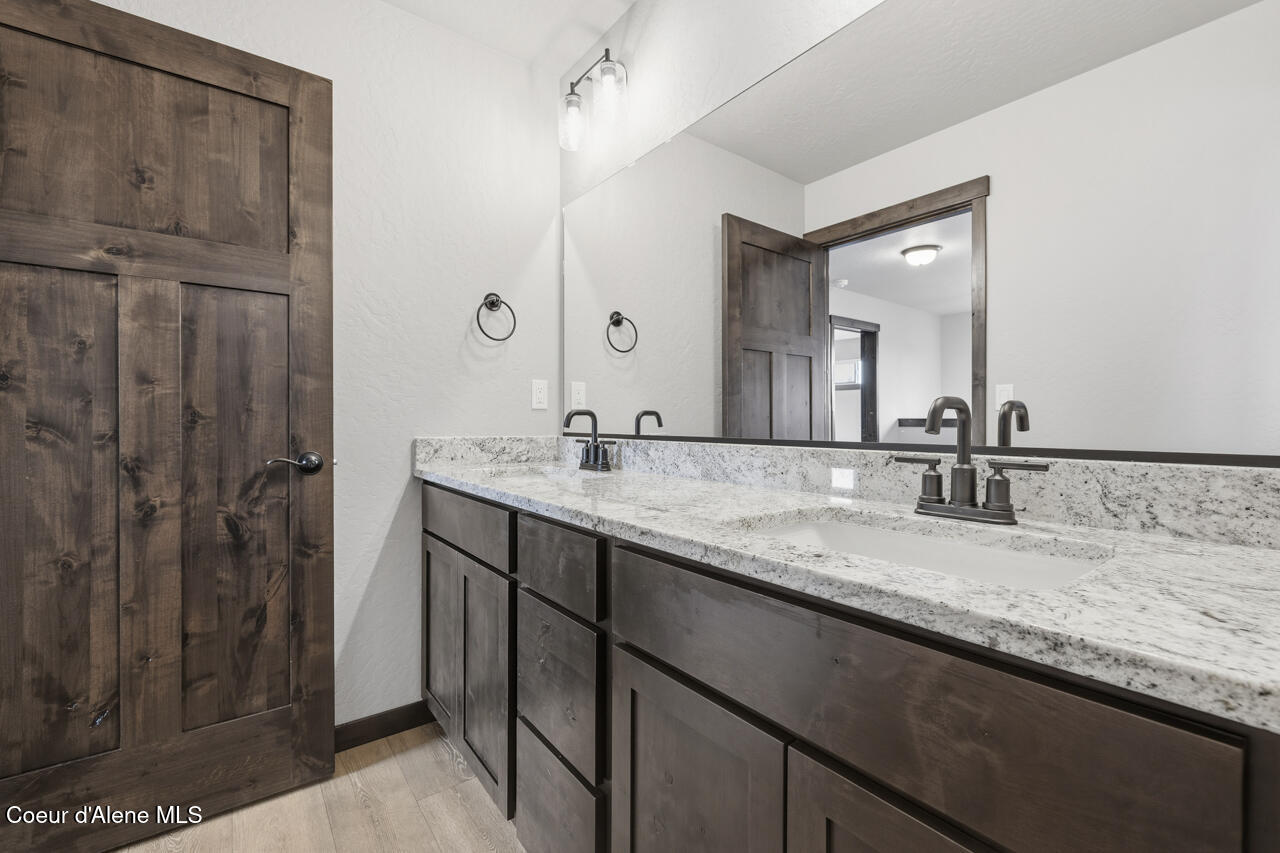 8429 North Snowflake Lane Hayden, ID 83835 - Photo 43 of 50 Bathroom Vanity