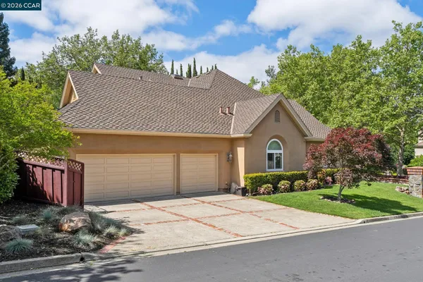 $2,500,000 | 3271 Blackhawk Meadow Drive, Danville, CA 94506