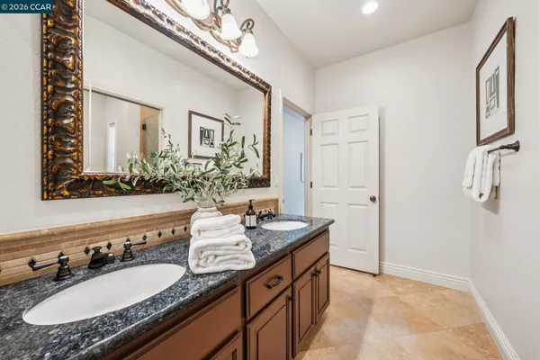 $2,500,000 | 3271 Blackhawk Meadow Drive, Danville, CA 94506