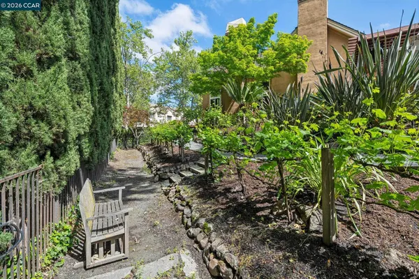 $2,500,000 | 3271 Blackhawk Meadow Drive, Danville, CA 94506