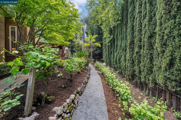 $2,500,000 | 3271 Blackhawk Meadow Drive, Danville, CA 94506