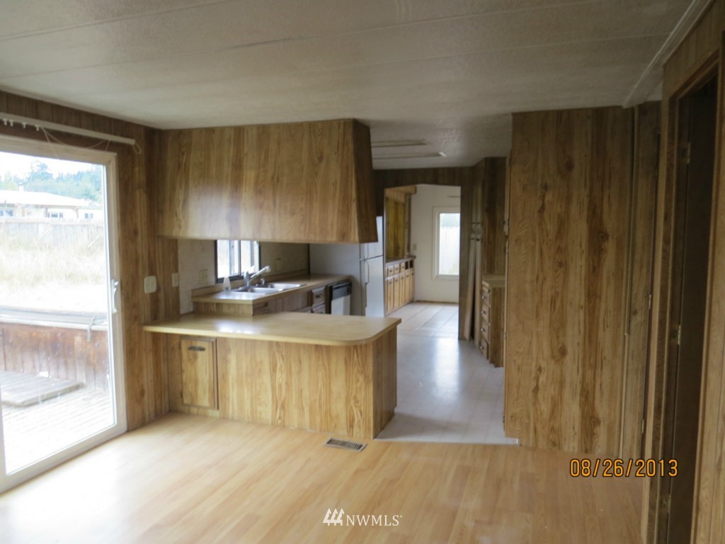 64 Heuhslein Road Port Angeles, WA 98362 - Photo 4 of 6 Gallery Image 4
