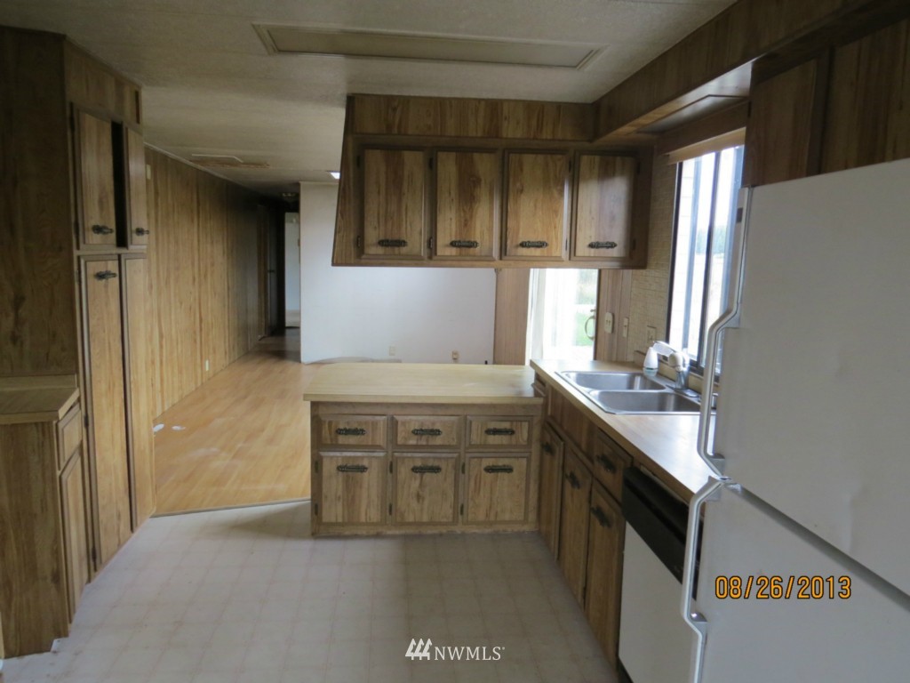 64 Heuhslein Road Port Angeles, WA 98362 - Photo 5 of 6 Gallery Image 5