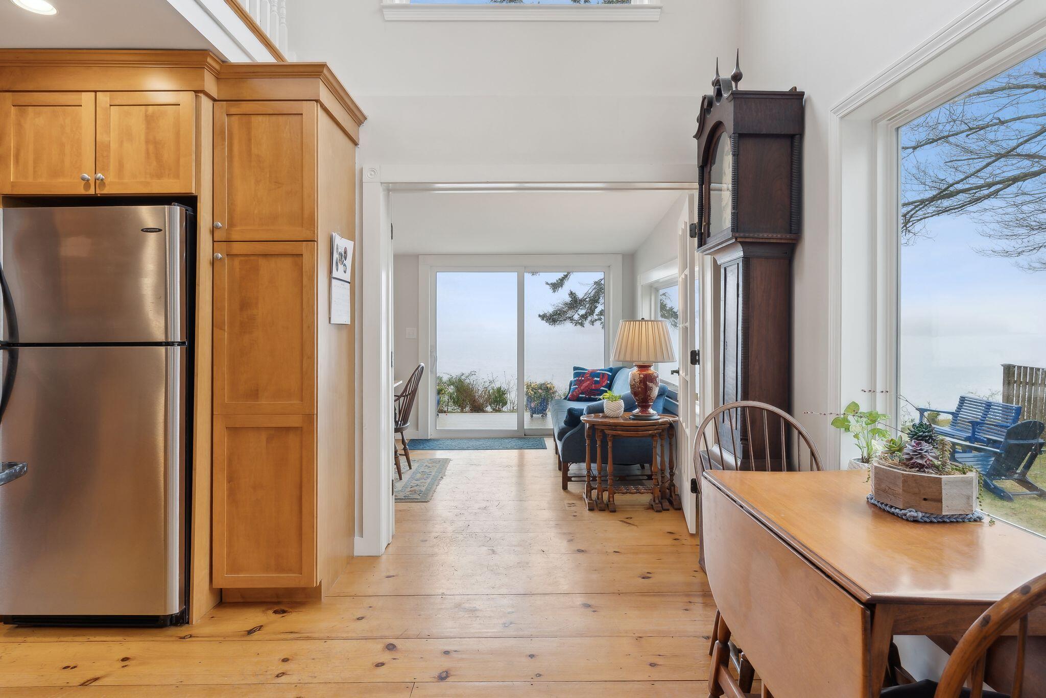 44 Maquoit Drive Freeport, ME 04032 - Photo 27 of 58 Kitchen