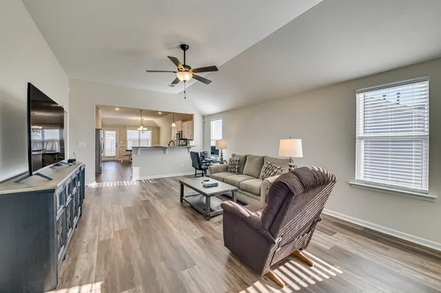 $302,900 | 192 Sutton Court, Graniteville, SC 29829