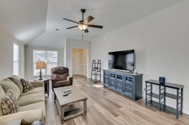 $302,900 | 192 Sutton Court, Graniteville, SC 29829