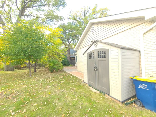 a view of backyard and yard