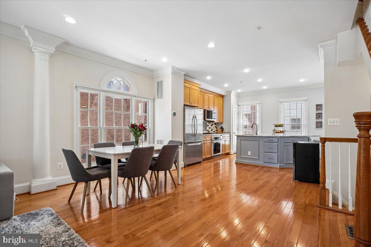 412 Pendleton Street Alexandria, VA 22314 - Photo 14 of 48 Bright and inviting open-concept space.