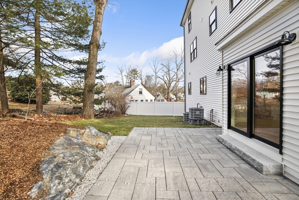 199 Forest Street Reading, MA 01867 - Photo 23 of 24 Gallery Image 23