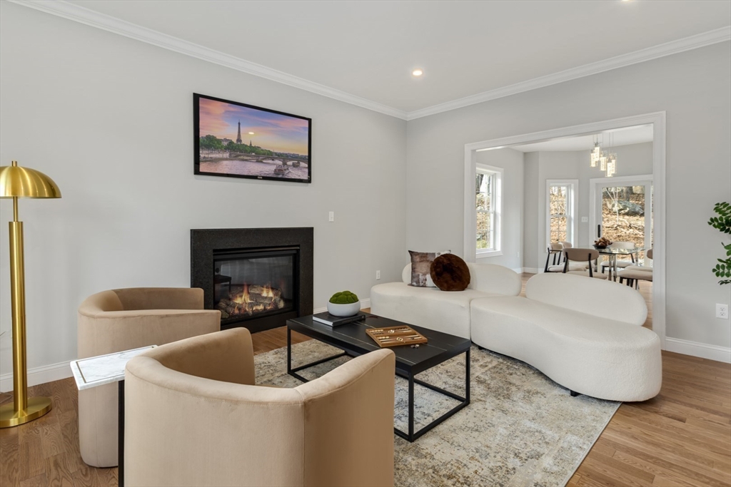 199 Forest Street Reading, MA 01867 - Photo 4 of 24 Gallery Image 4