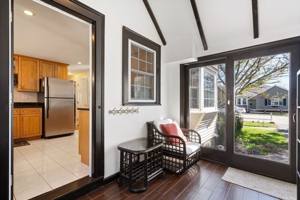 265 Riverside Drive Dedham, MA 02026 - Photo 14 of 41 a living room with furniture and a window