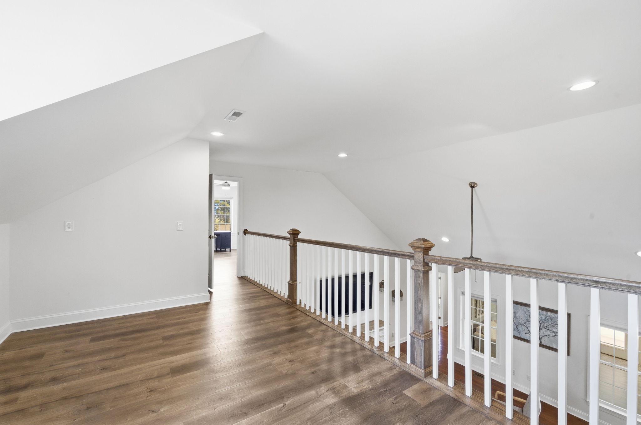 615 Ell Downes Road Henderson, MD 21640 - Photo 27 of 58 Spacious loft