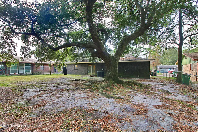 $115,000 | 5707 Eastwood Drive, Moss Point, MS 39563