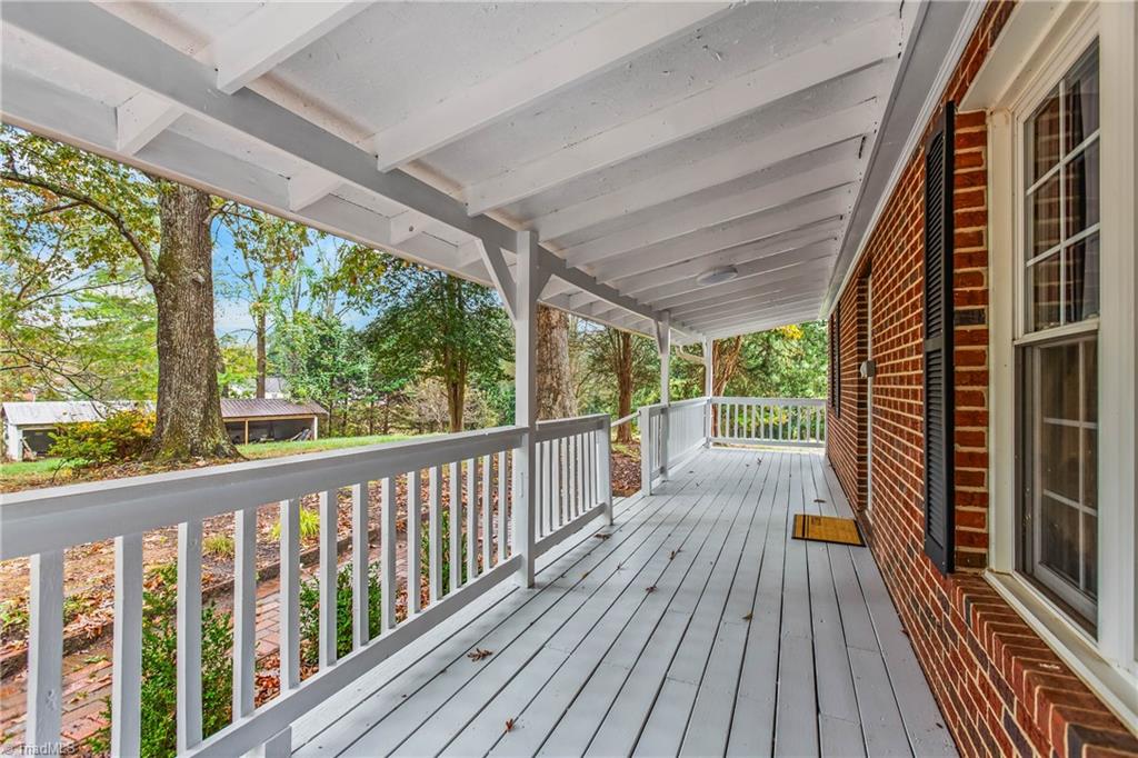 2774 Valleyspring Road Kernersville, NC 27284 - Photo 5 of 30