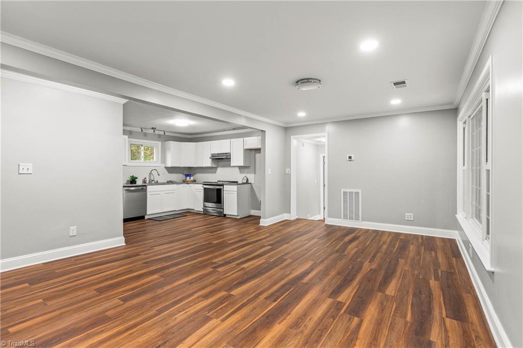 2774 Valleyspring Road Kernersville, NC 27284 - Photo 9 of 30