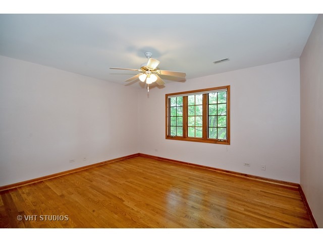 36W610 Lancaster Road St. Charles, IL 60175 - Photo 14 of 20