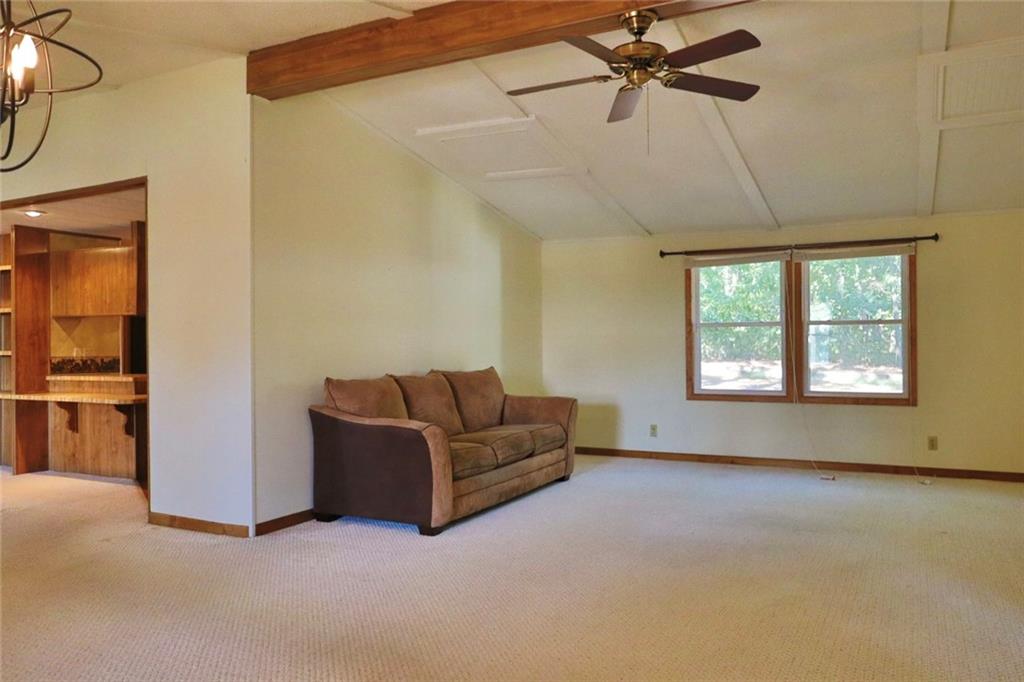 558 Southeast 1291st Road Clinton, MO 64735 - Photo 17 of 56 Gallery Image 17