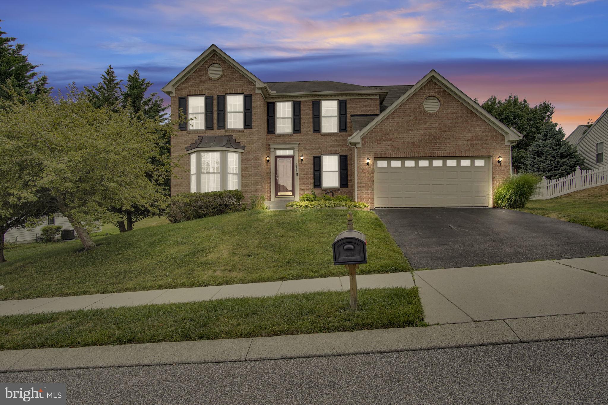 7485 Seneca Ridge Drive York, PA 17403 - Photo 3 of 40