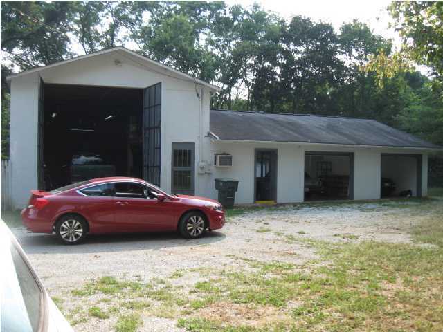 6015 Mill Road Hixson, TN 37343 - Photo 1 of 35 Primary Photo