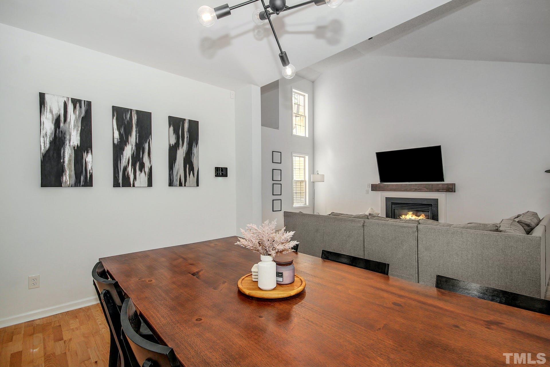 8701 Springhouse Lane Raleigh, NC 27617 - Photo 10 of 30 Gallery Image 10