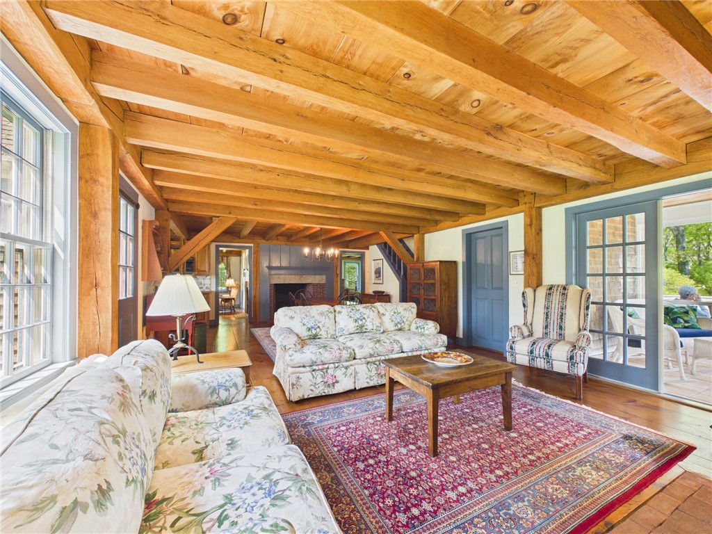 307 Stony Fort Road Saunderstown, RI 02874 - Photo 18 of 48