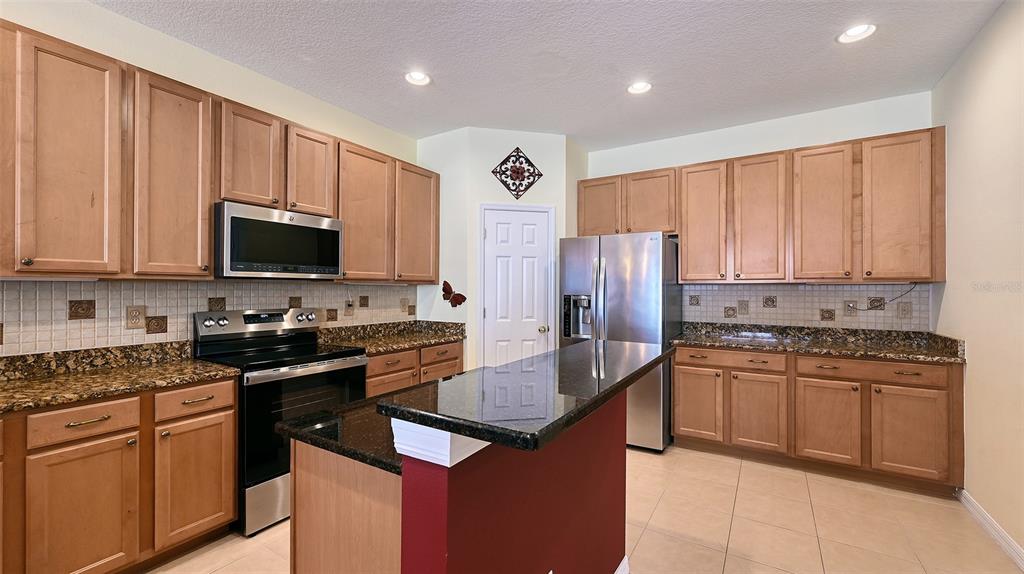 5238 Athens Way Venice, FL 34293 - Photo 17 of 47