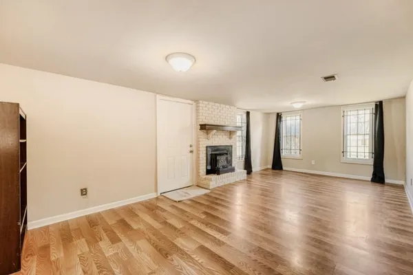 $1,900 | 3160 Kipling Drive, Powder Springs, GA 30127