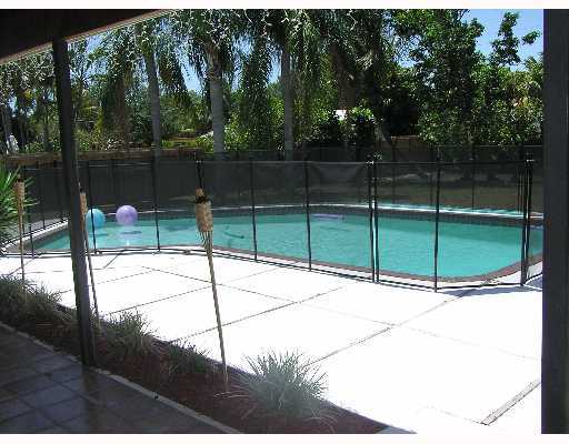 3573 Northwest 4th Avenue Boca Raton, FL 33431 - Photo 8 of 16 a view of a backyard
