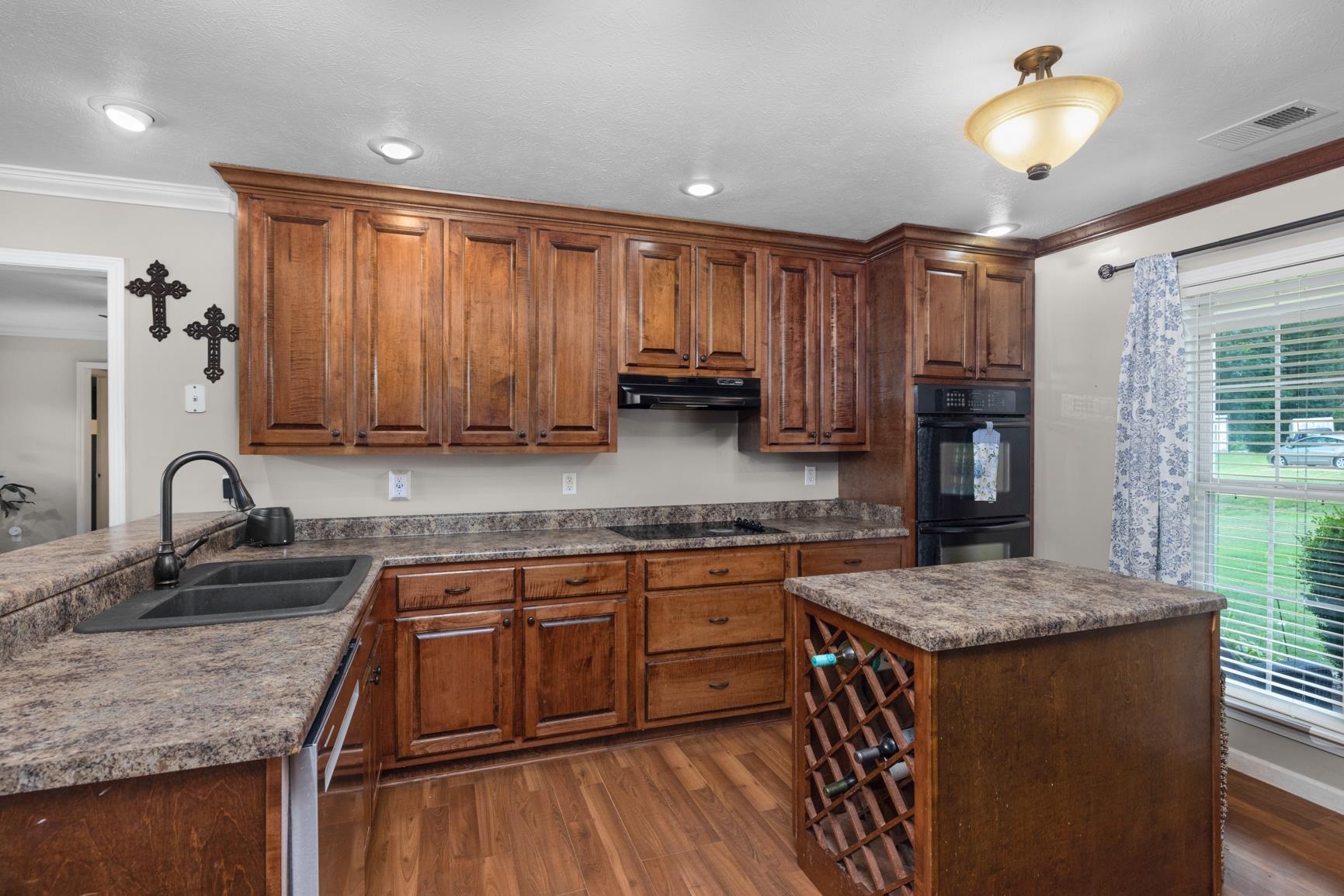 1353 Baskins Road Burlison, TN 38015 - Photo 15 of 40