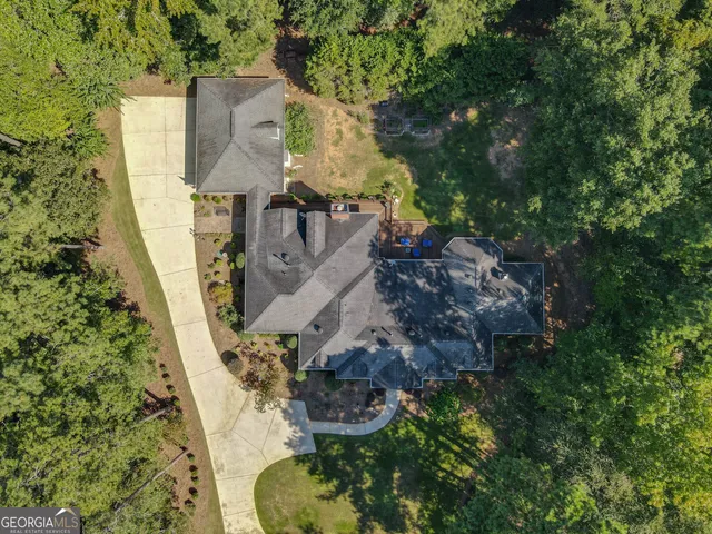 $879,900 | 125 County Down, Fayetteville, GA 30215