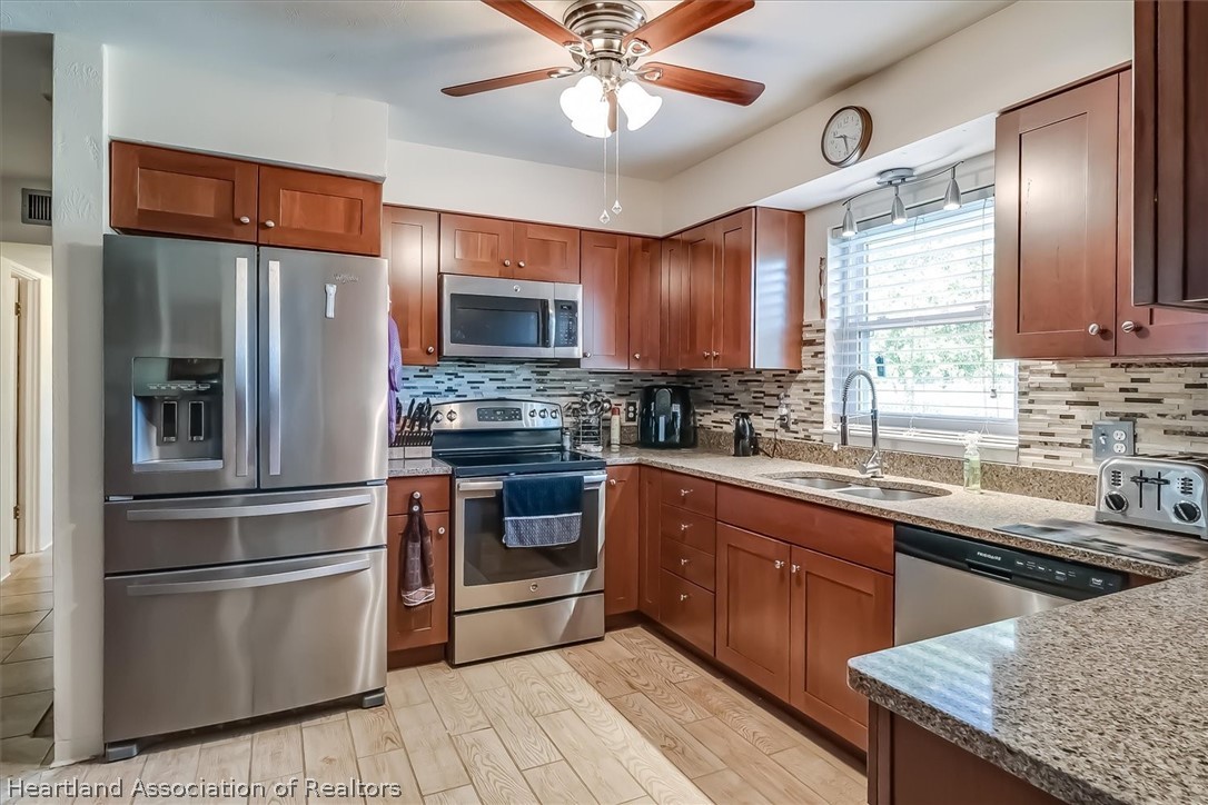 1430 Sudan Road Sebring, FL 33875 - Photo 17 of 36 Gallery Image 17