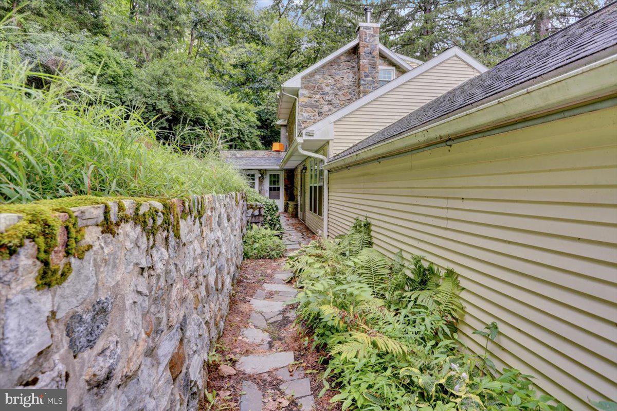 1412 Upper Van Reed Road Reading, PA 19605 - Photo 44 of 59