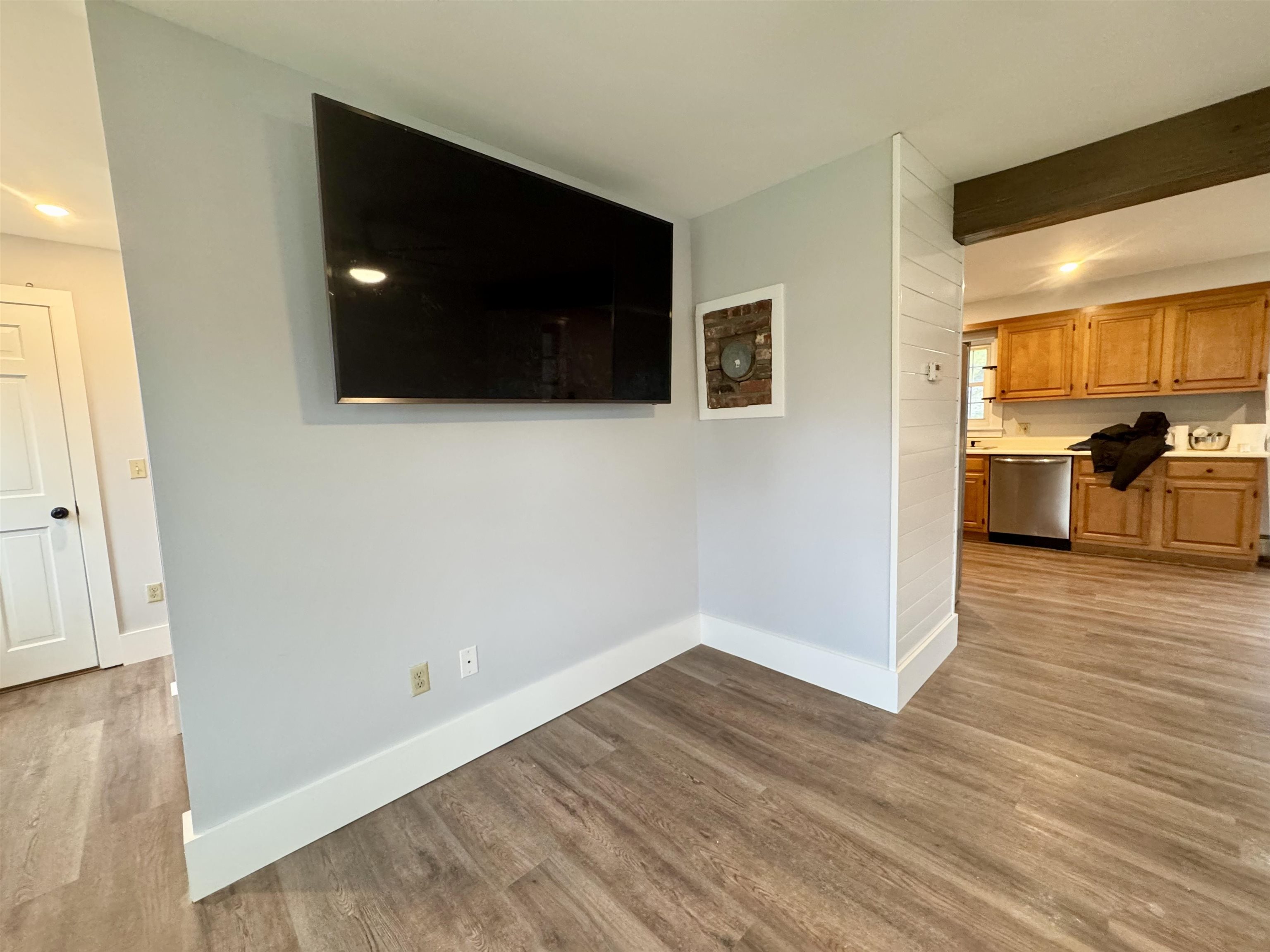 143 Spoonerville Road Springfield, VT 05156 - Photo 13 of 37